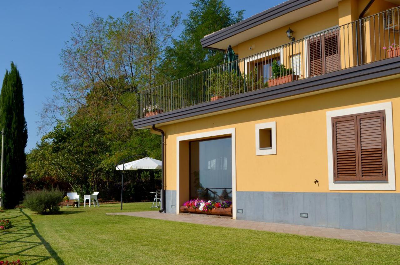 L'Infinito Agriturismo - Rooms & Breakfast Sant'Alfio ภายนอก รูปภาพ